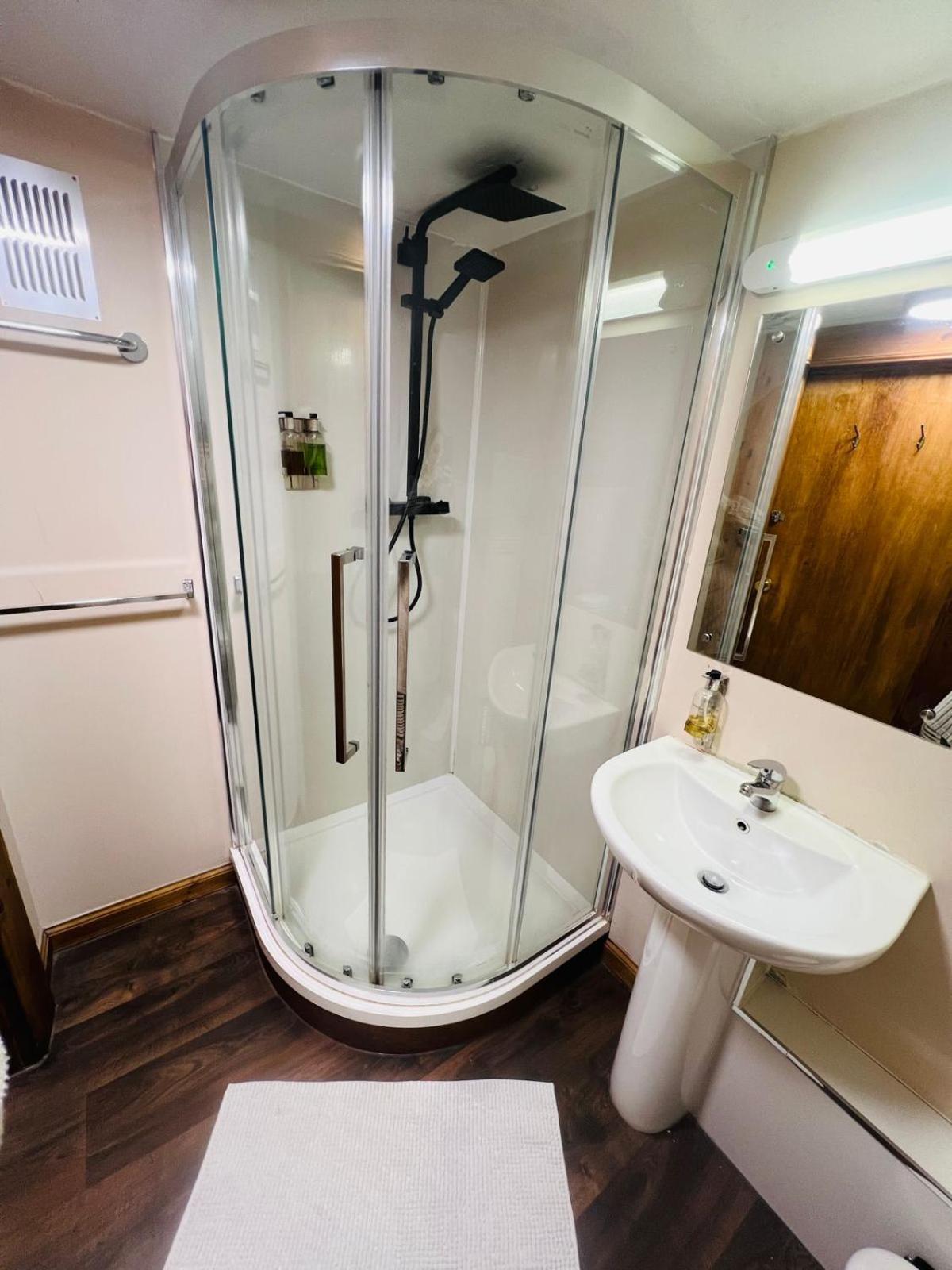 Готель Burntisland House Екстер'єр фото