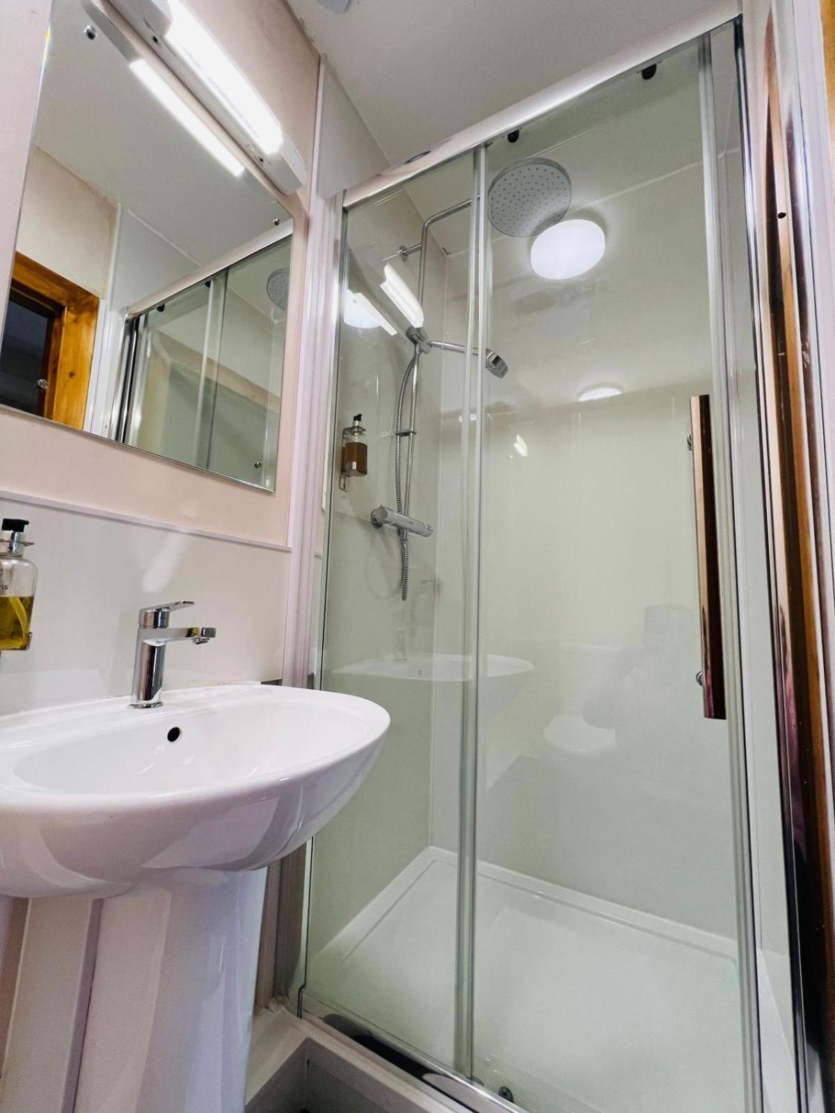 Готель Burntisland House Екстер'єр фото